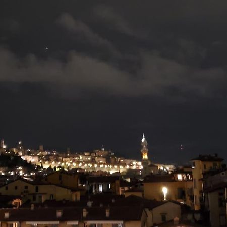 "La Me Ca" Intero Appartamento In Centro Con Vista Sui Colli Бергамо Екстериор снимка
